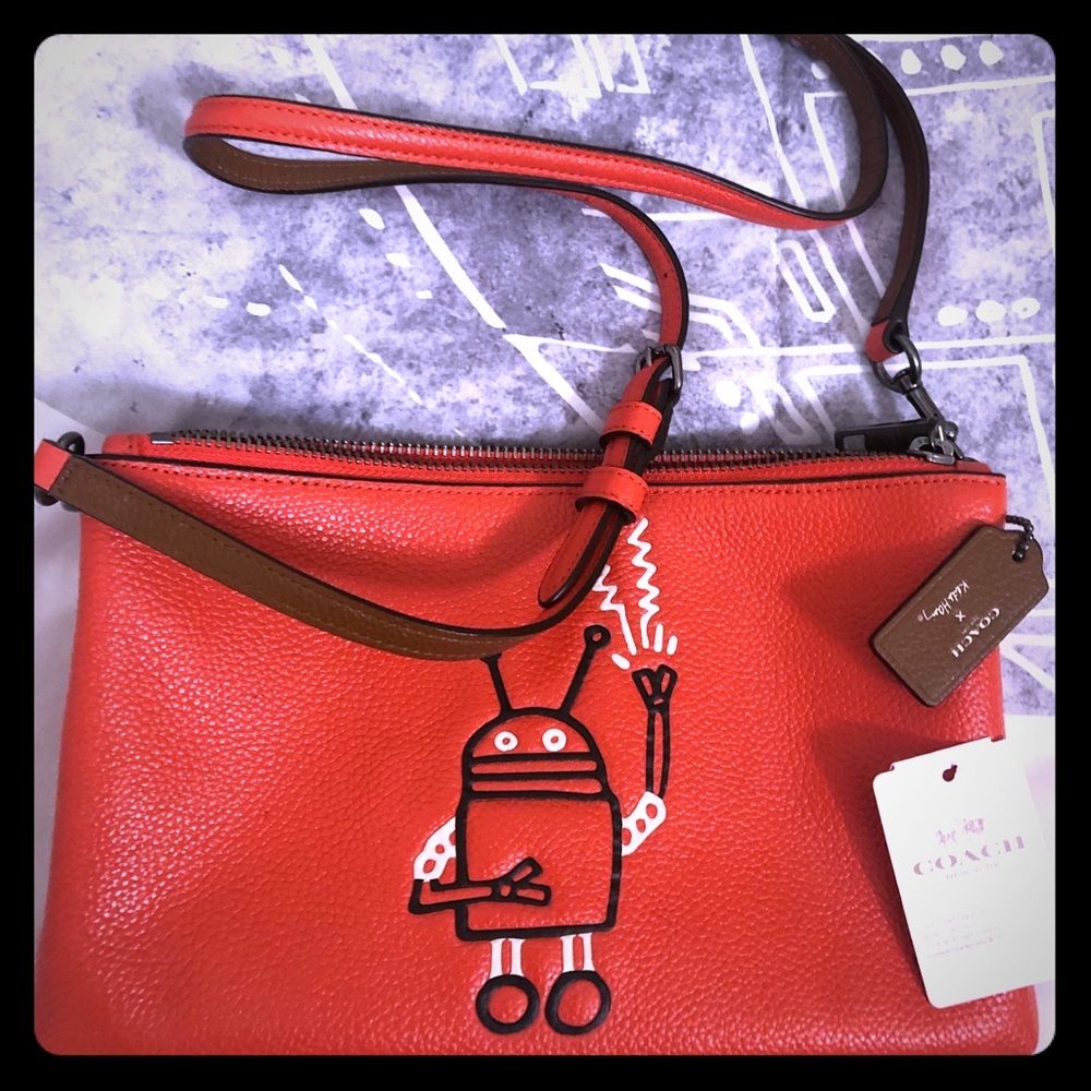 Coach limited edition small crossbody 🤖.